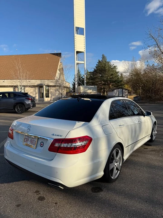 2011 Mercedes-Benz W212 E-Class - Image 6 of 19