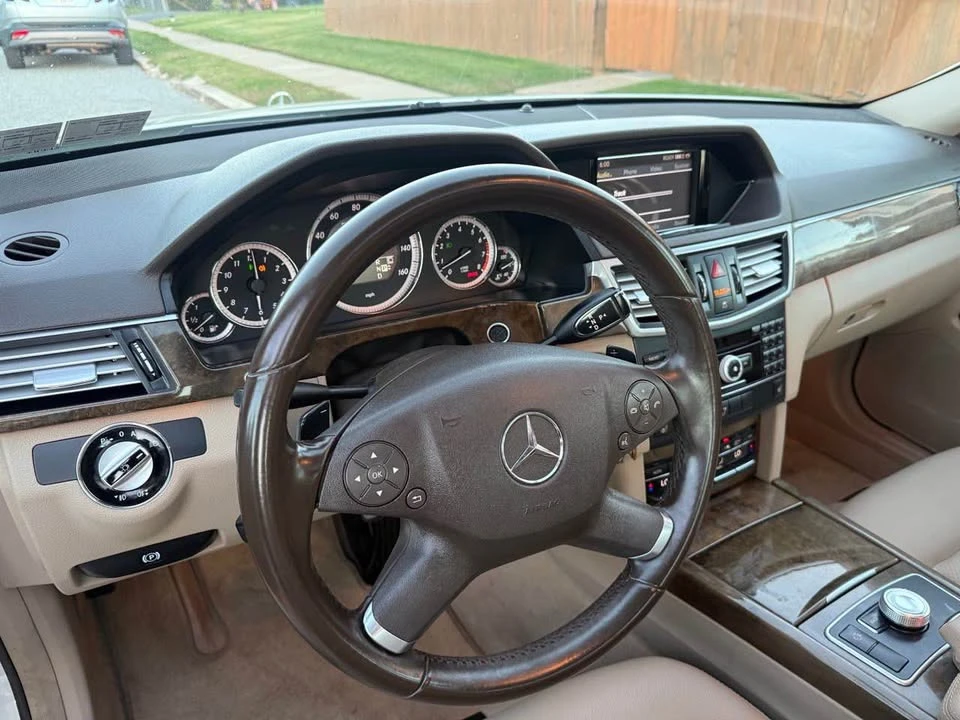 2011 Mercedes-Benz W212 E-Class - Image 13 of 18