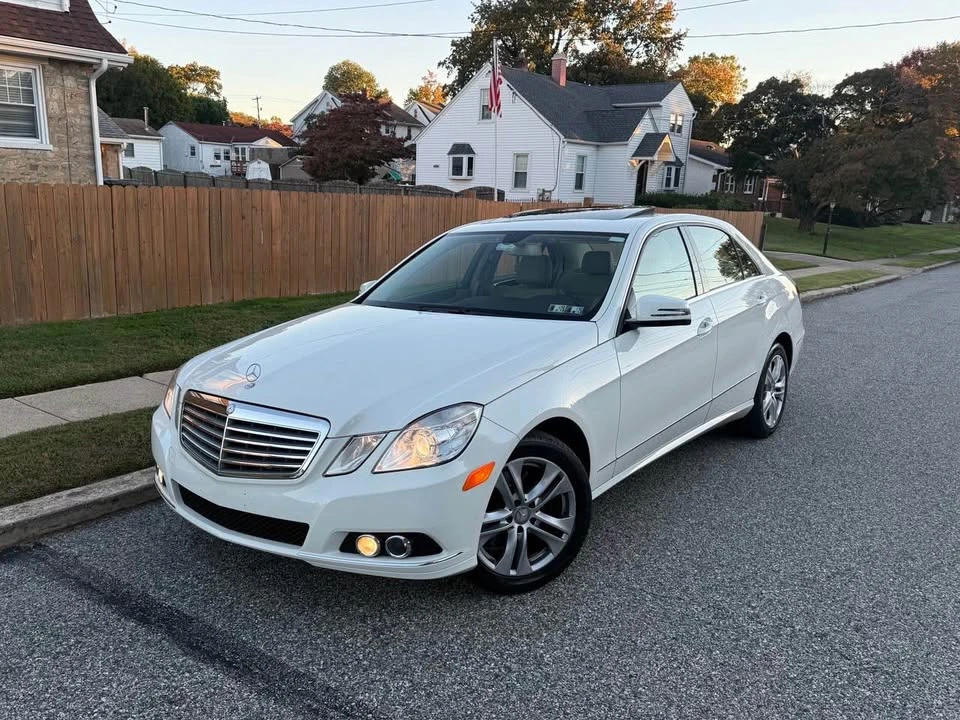 2011 Mercedes-Benz W212 E-Class - Image 2 of 18