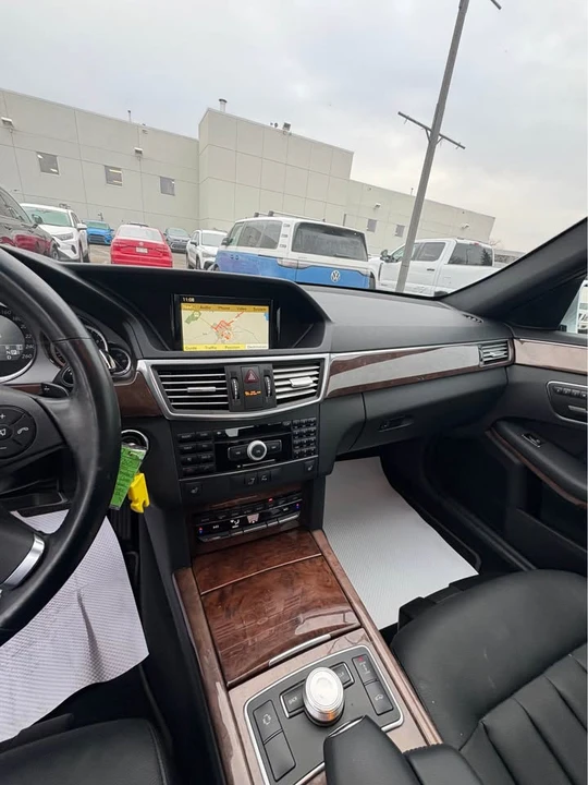 2011 Mercedes-Benz W212 E-Class - Image 10 of 13