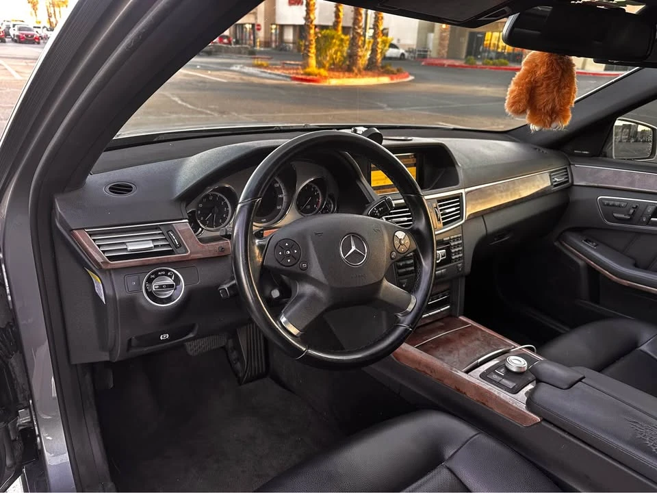 2011 Mercedes-Benz W212 E-Class - Image 9 of 13