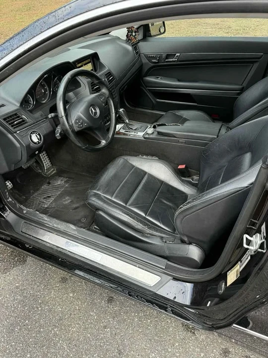 2011 Mercedes-Benz W212 E-Class - Image 10 of 16