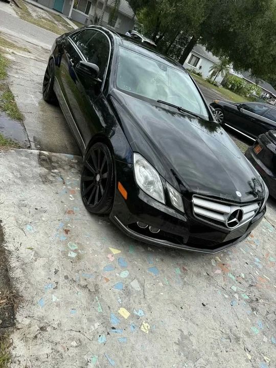 2011 Mercedes-Benz W212 E-Class - Image 5 of 16