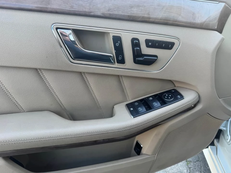 2011 Mercedes-Benz W212 E-Class - Image 9 of 19