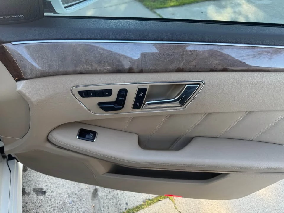 2011 Mercedes-Benz W212 E-Class - Image 18 of 19