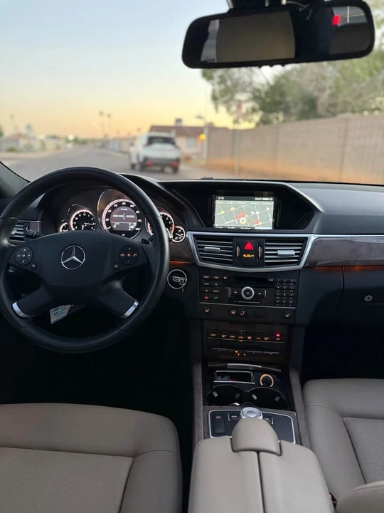 2011 Mercedes-Benz W212 E-Class - Image 11 of 14