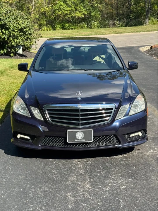 2011 Mercedes-Benz W212 E-Class - Image 2 of 10