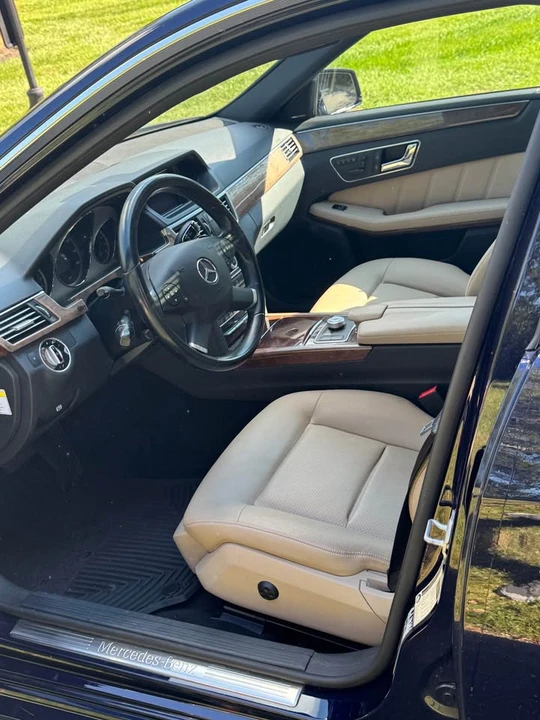 2011 Mercedes-Benz W212 E-Class - Image 7 of 10