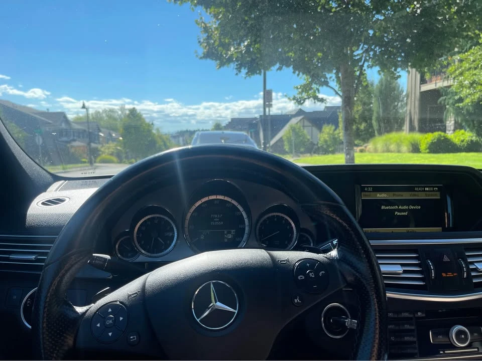 2011 Mercedes-Benz W212 E-Class - Image 12 of 18