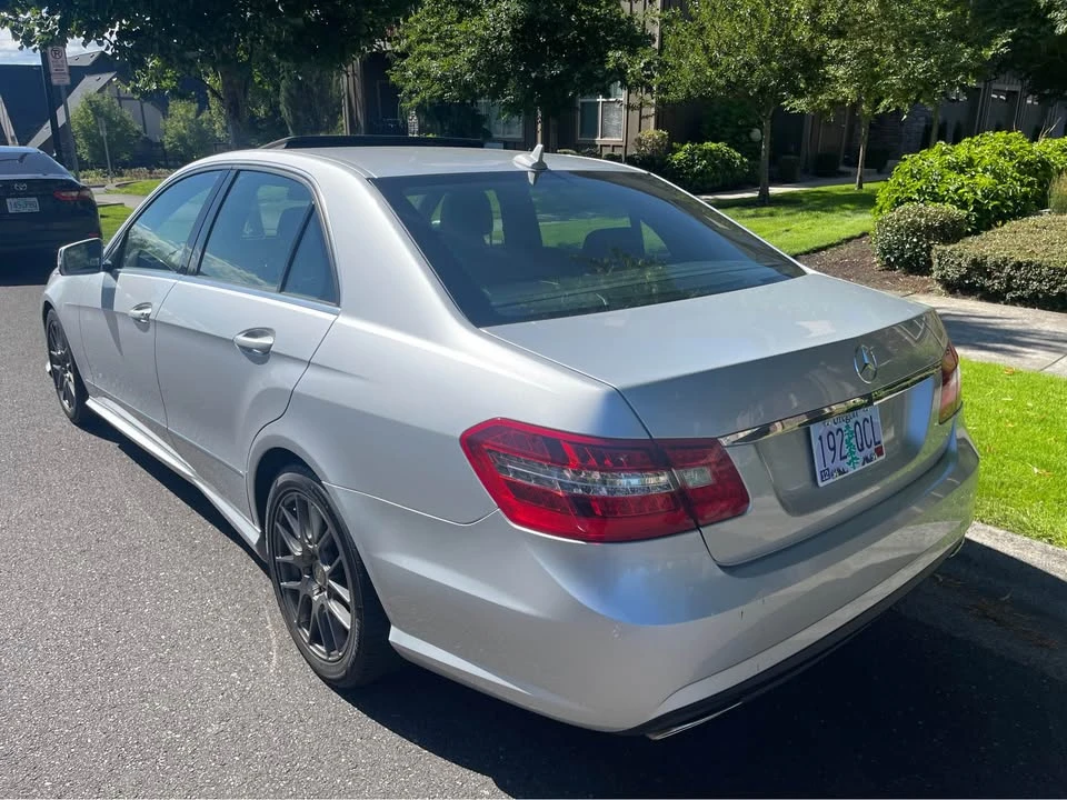2011 Mercedes-Benz W212 E-Class - Image 5 of 18