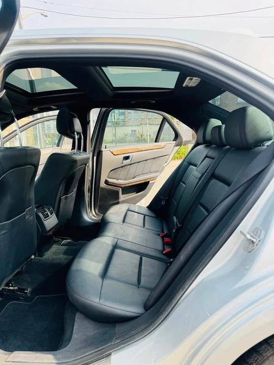 2011 Mercedes-Benz W212 E-Class - Image 9 of 19