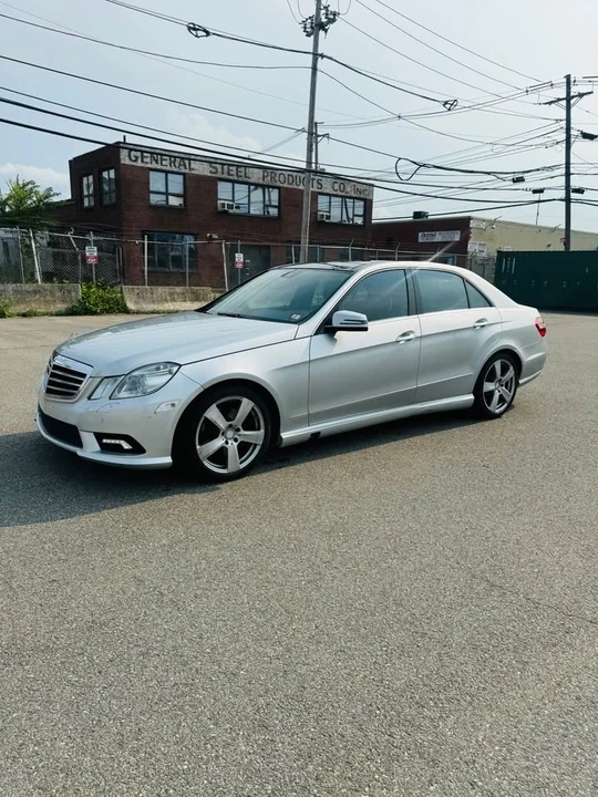 2011 Mercedes-Benz W212 E-Class - Image 3 of 19