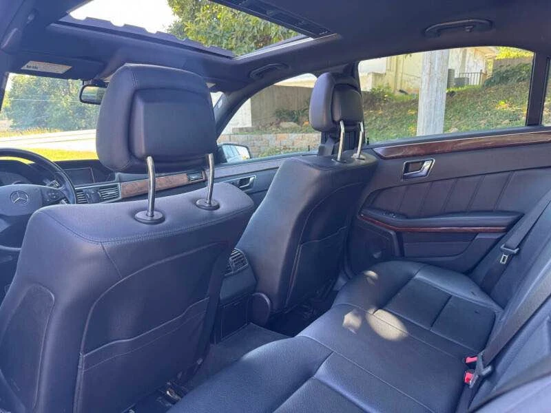 2011 Mercedes-Benz W212 E-Class - Image 6 of 11