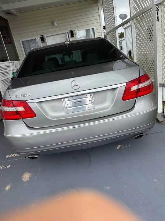 2011 Mercedes-Benz W212 E-Class - Image 4 of 5