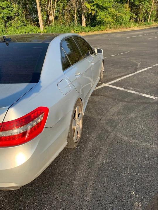 2011 Mercedes-Benz W212 E-Class - Image 6 of 14