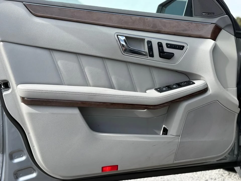 2011 Mercedes-Benz W212 E-Class - Image 13 of 16