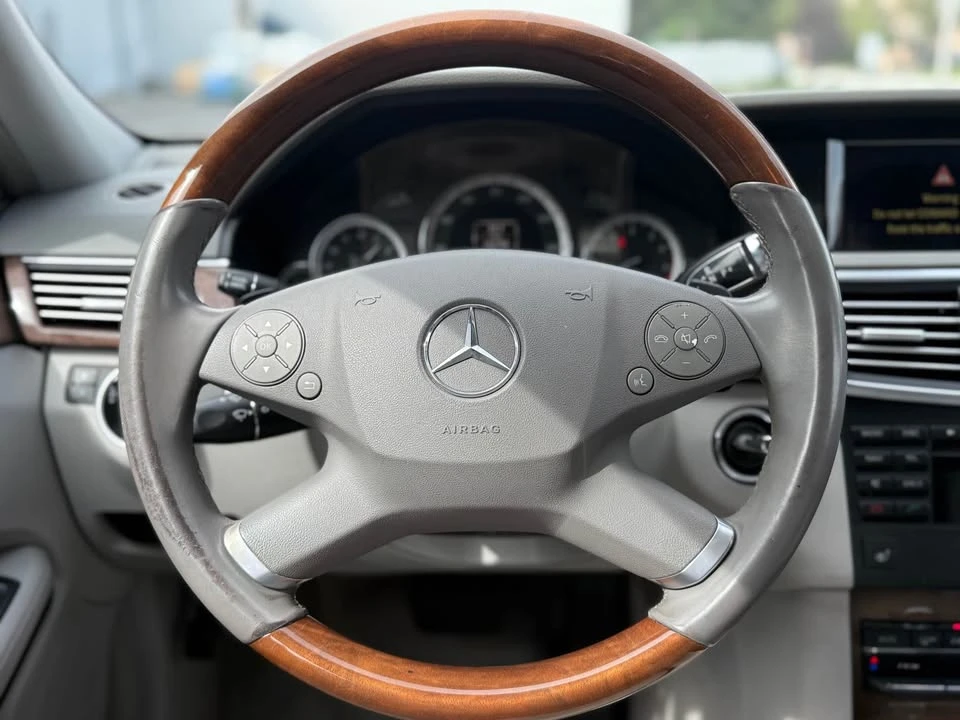 2011 Mercedes-Benz W212 E-Class - Image 12 of 16
