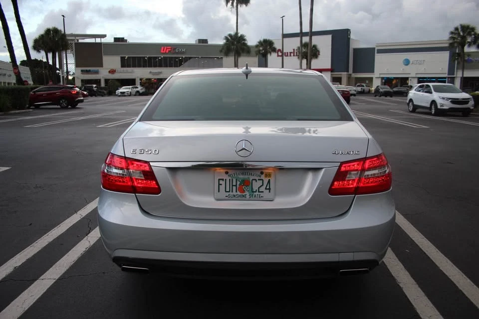 2011 Mercedes-Benz W212 E-Class - Image 5 of 17