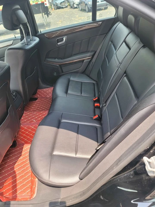 2011 Mercedes-Benz W212 E-Class - Image 7 of 7