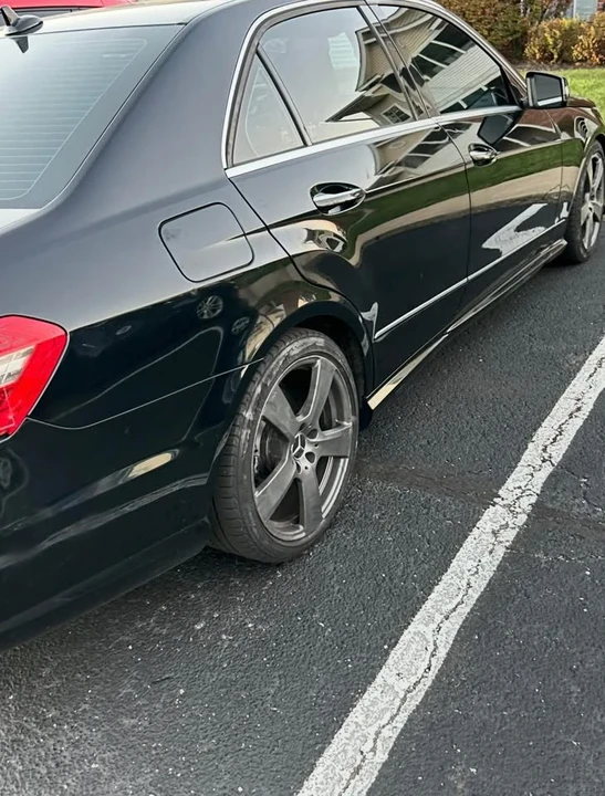 2011 Mercedes-Benz W212 E-Class - Image 6 of 19