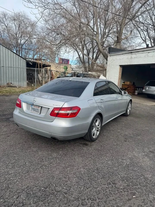 2011 Mercedes-Benz W212 E-Class - Image 4 of 5