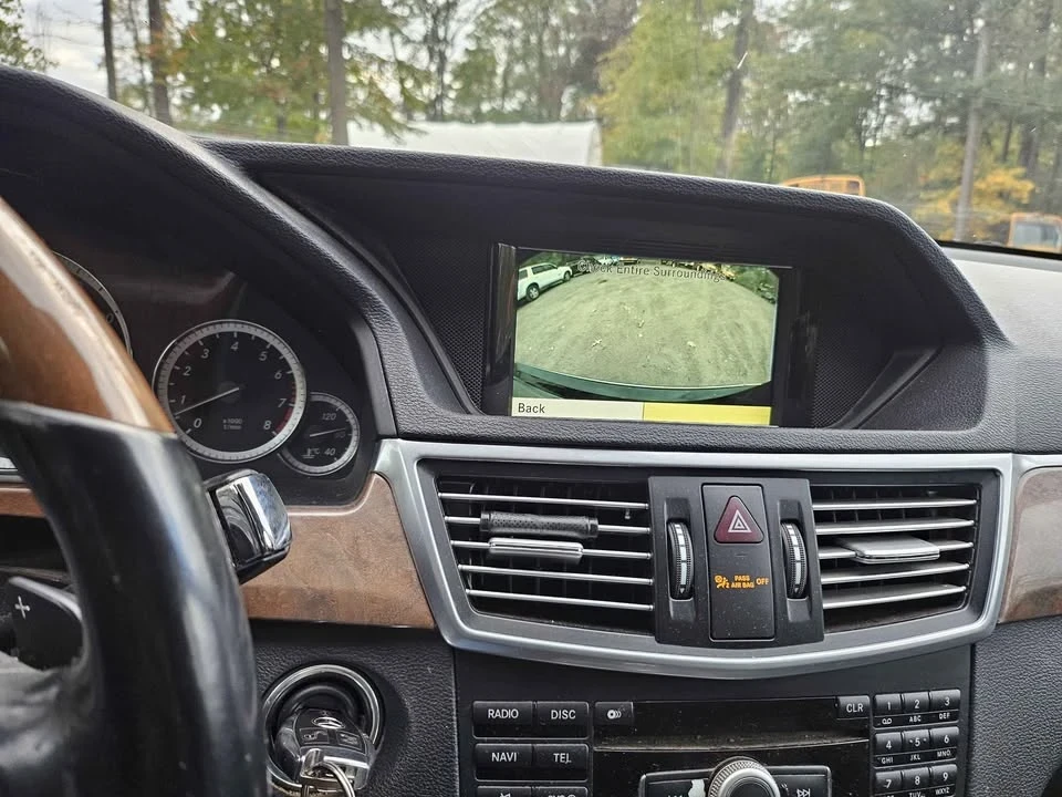 2011 Mercedes-Benz W212 E-Class - Image 11 of 14