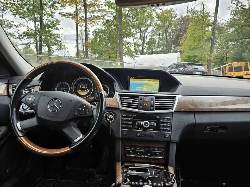 2011 Mercedes-Benz W212 E-Class - Image 12 of 14