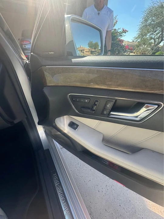 2011 Mercedes-Benz W212 E-Class - Image 11 of 18