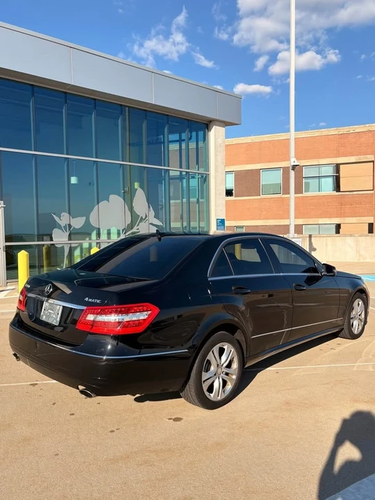 2011 Mercedes-Benz W212 E-Class - Image 4 of 15