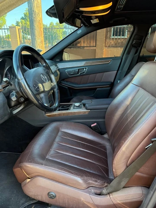 2011 Mercedes-Benz W212 E-Class - Image 9 of 11