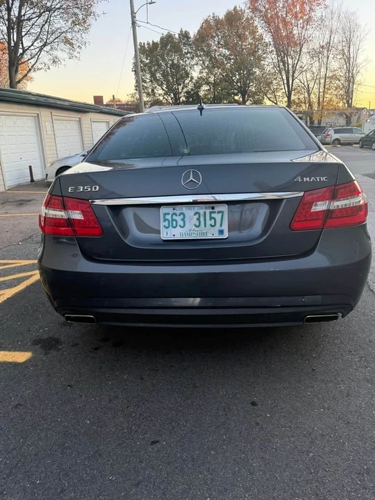 2011 Mercedes-Benz W212 E-Class - Image 2 of 14