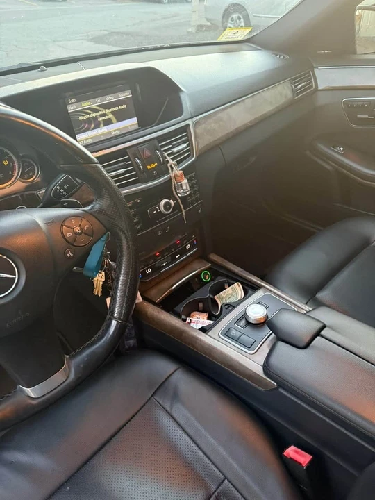 2011 Mercedes-Benz W212 E-Class - Image 13 of 14