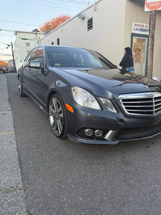 2011 Mercedes-Benz W212 E-Class - Image 4 of 14