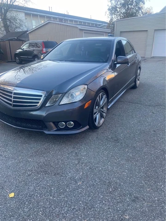 2011 Mercedes-Benz W212 E-Class - Image 10 of 14