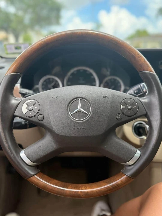 2011 Mercedes-Benz W212 E-Class - Image 8 of 8