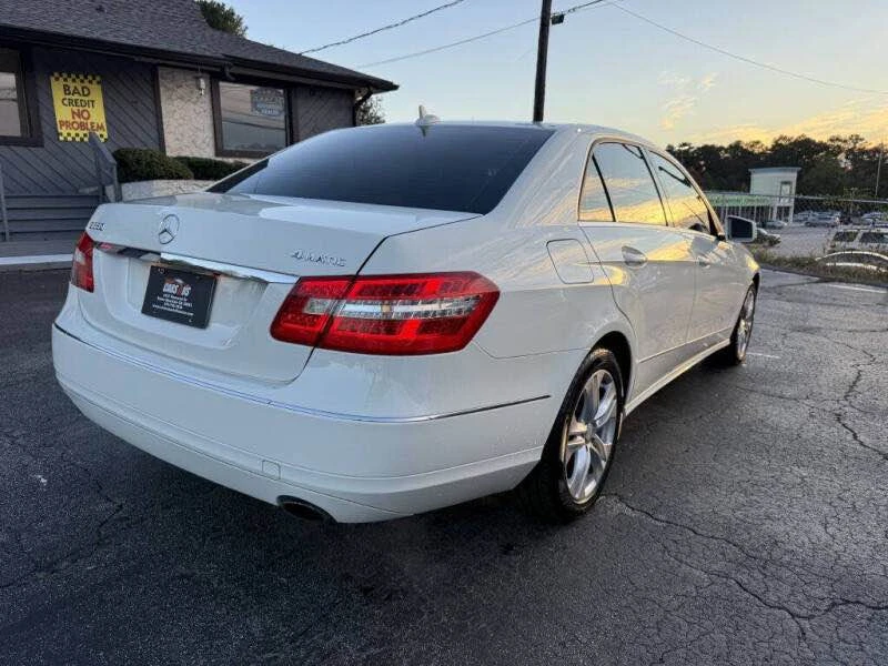 2011 Mercedes-Benz W212 E-Class - Image 2 of 13