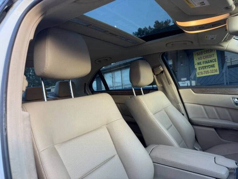 2011 Mercedes-Benz W212 E-Class - Image 6 of 13