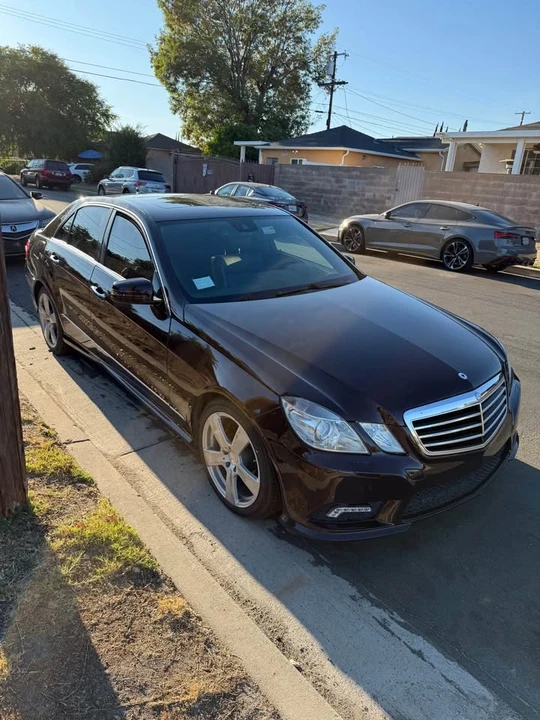 2011 Mercedes-Benz W212 E-Class - Image 7 of 11