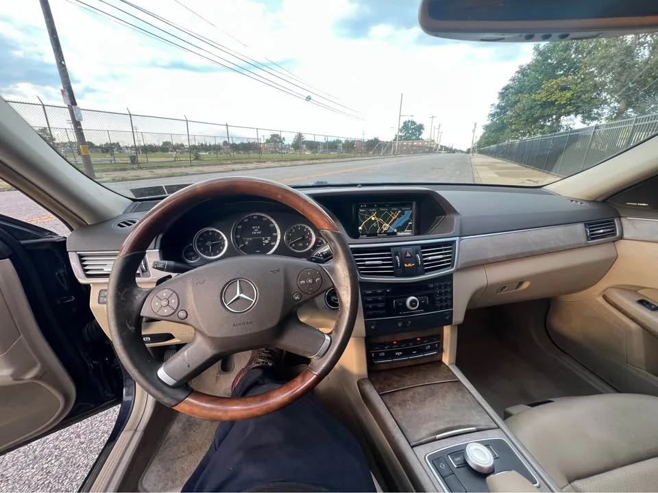 2011 Mercedes-Benz W212 E-Class - Image 10 of 12