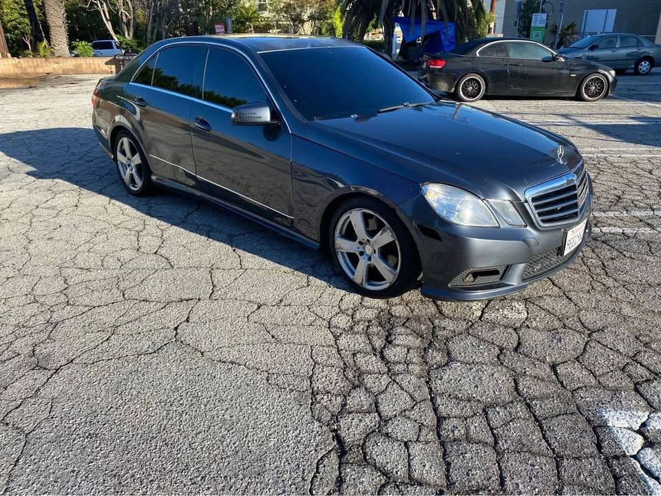 2011 Mercedes-Benz W212 E-Class - Image 2 of 12