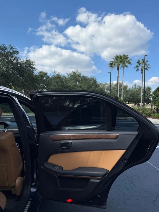 2011 Mercedes-Benz W212 E-Class - Image 7 of 16