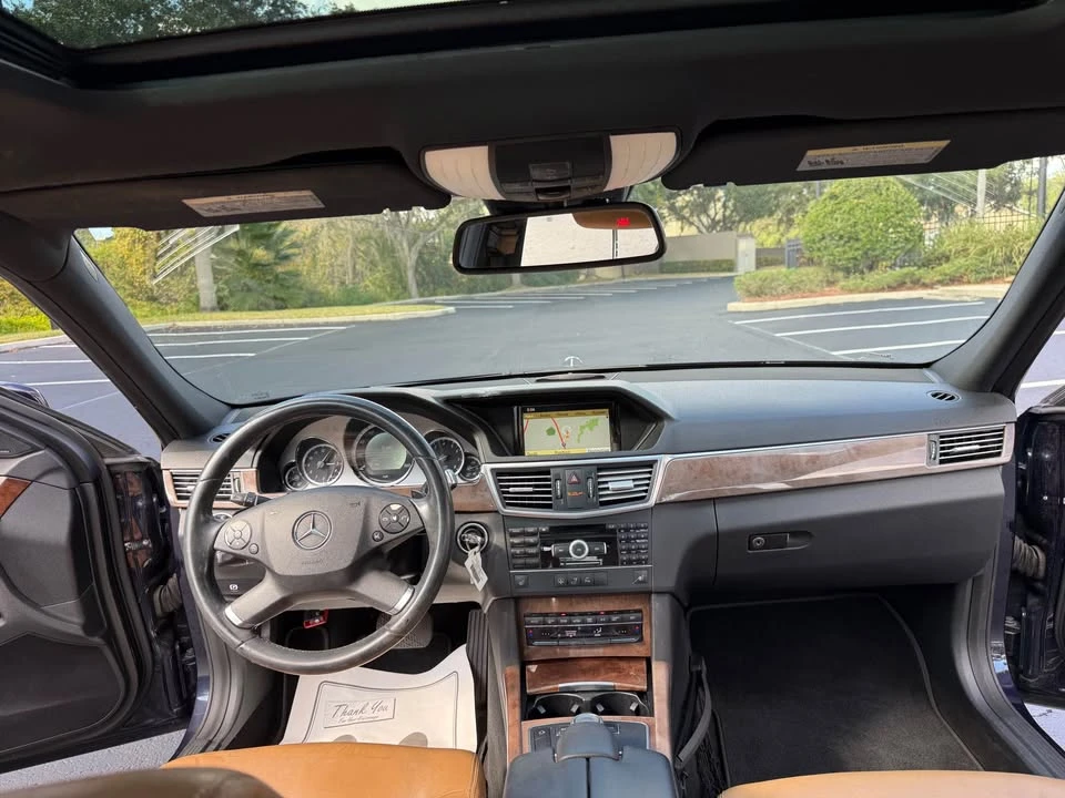 2011 Mercedes-Benz W212 E-Class - Image 11 of 16