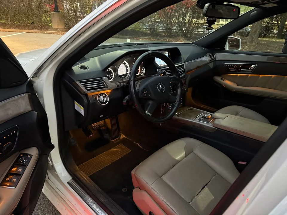 2011 Mercedes-Benz W212 E-Class - Image 7 of 10