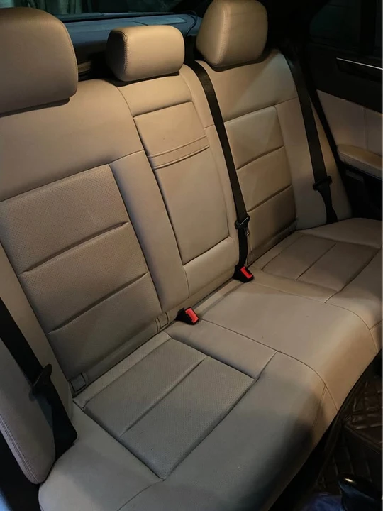 2011 Mercedes-Benz W212 E-Class - Image 9 of 12