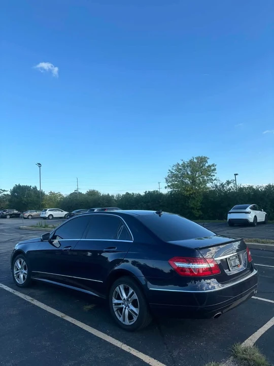 2011 Mercedes-Benz W212 E-Class - Image 2 of 4
