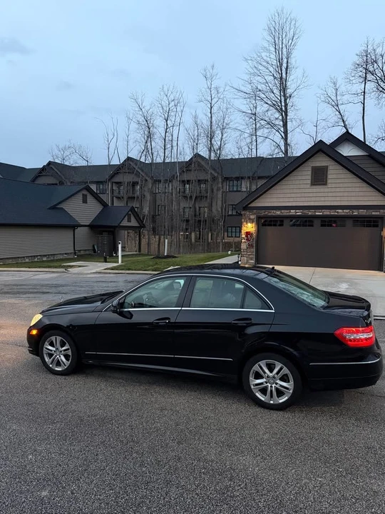 2011 Mercedes-Benz W212 E-Class - Image 7 of 11