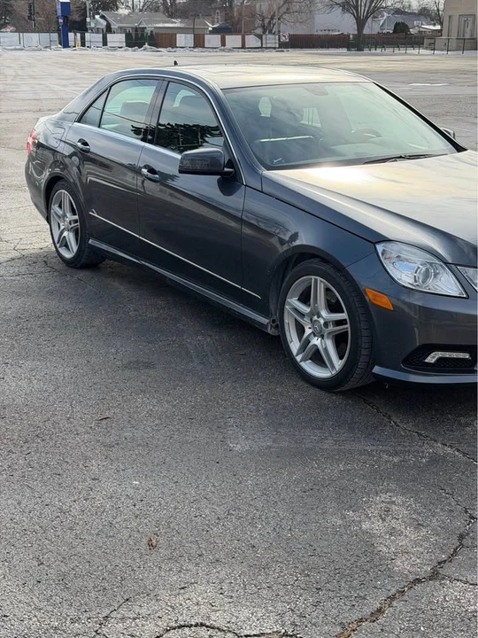 2011 Mercedes-Benz W212 E-Class - Image 15 of 20