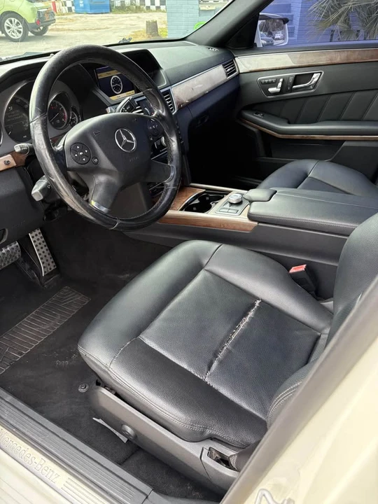 2011 Mercedes-Benz W212 E-Class - Image 6 of 7