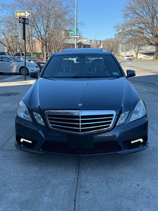 2011 Mercedes-Benz W212 E-Class - Image 7 of 13