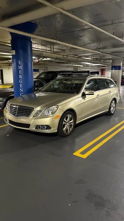 2011 Mercedes-Benz W212 E-Class - Image 5 of 10